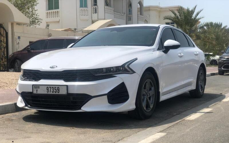 Rent a Car in Al Karama