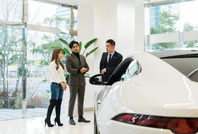 How to Choose the Right Car Rental Company in Al Karama