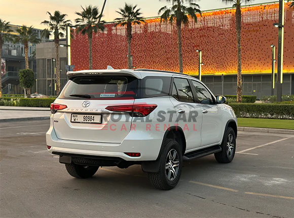 Fortuner Car For Rent In burj