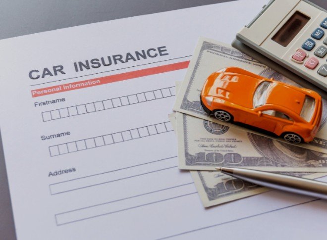 Do you need insurance to drive a car in Dubai