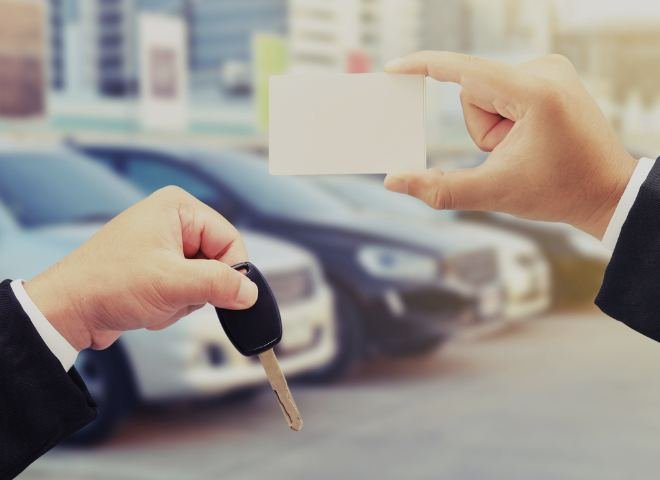 Renting the Right Car for Your UAE Trip