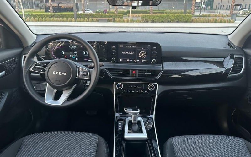 Long-Term Rental Kia Seltos 2024