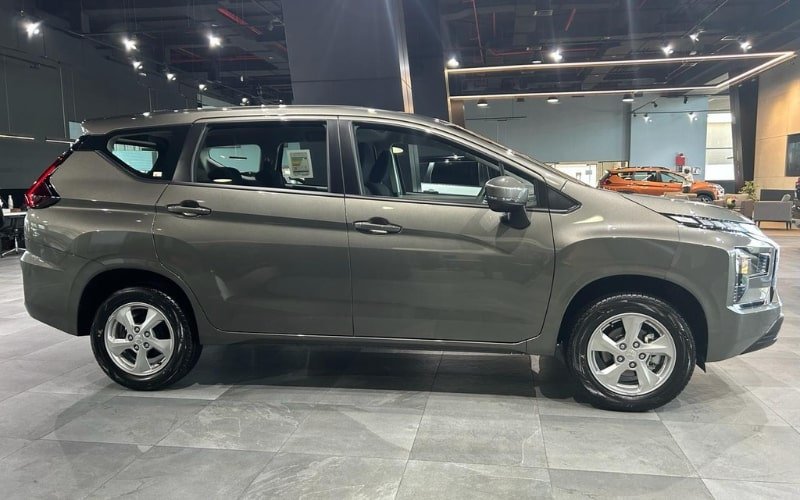 Mitsubishi Xpander 2024 Renting a car Dubai