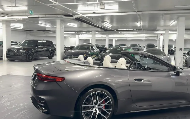 Affordable Maserati GranCabrio 2019 rental