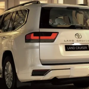Affordable Toyota Land Cruiser 2022 hire