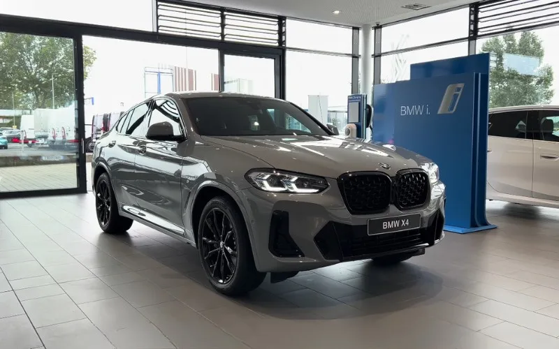 BMW X4 2022 SUV for rent Dubai