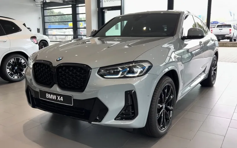 BMW X4 2022 rent in Dubai