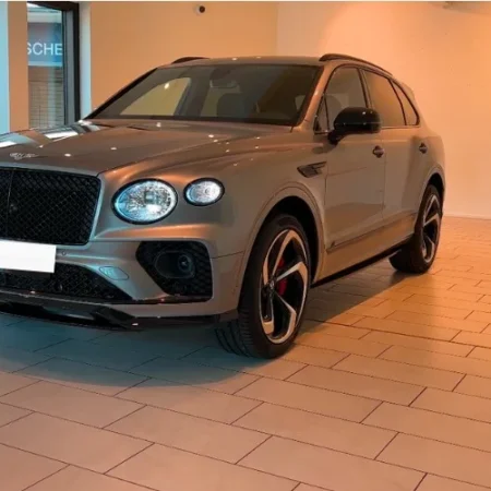 Bentley Bentayga 2022 for rent