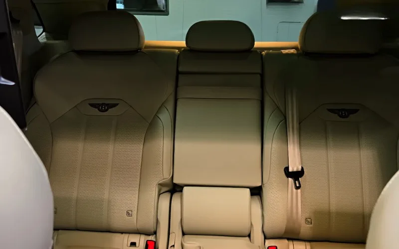 Bentley Bentayga 2023 VIP car hire Dubai