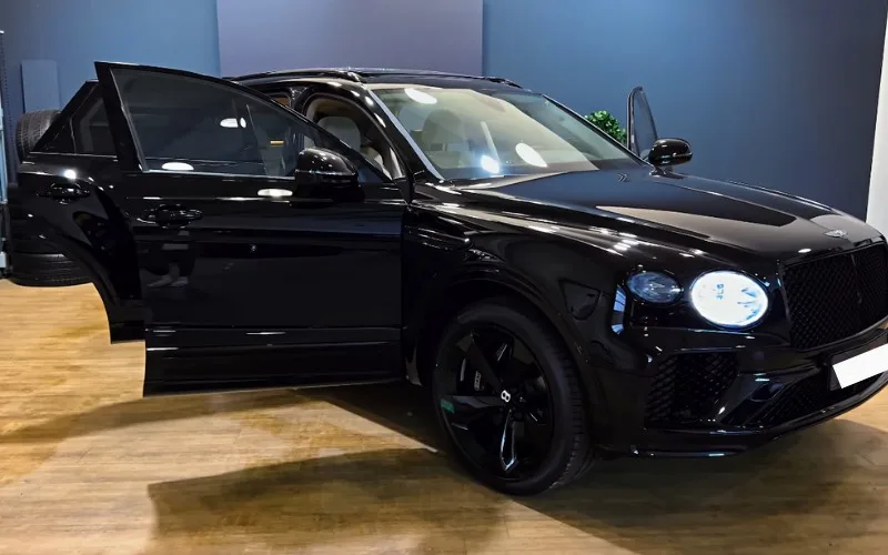 Bentley Bentayga 2023 hire UAE
