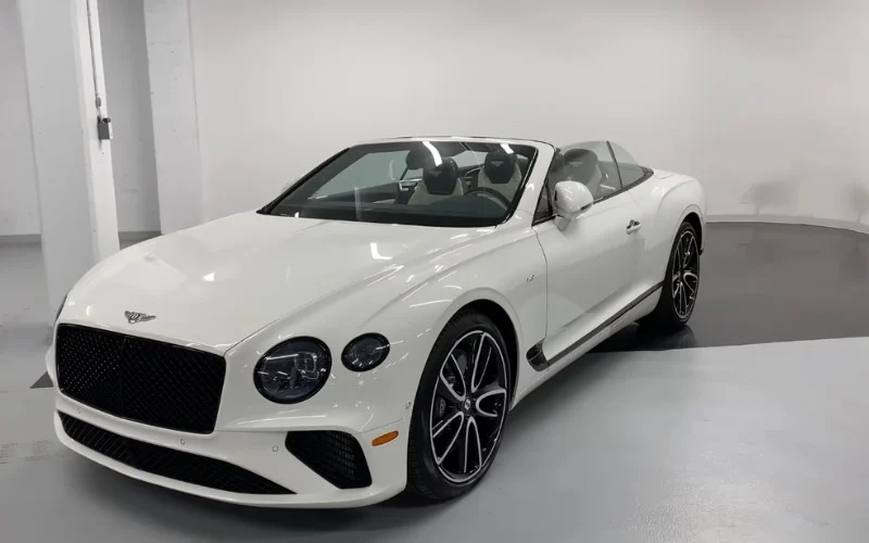 Bentley Continental GTC 2020 sports convertible