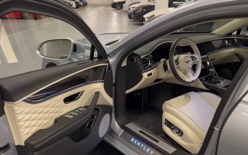 Bentley Flying Spur 2021 VIP rental Dubai