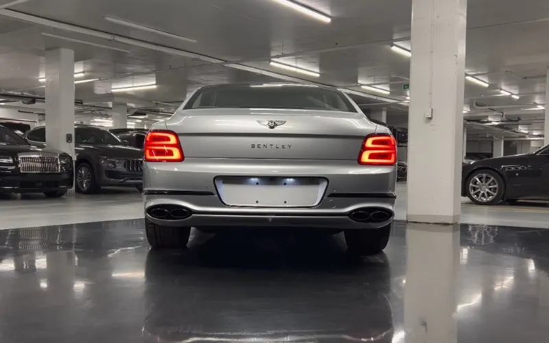 Bentley Flying Spur 2021 monthly rental