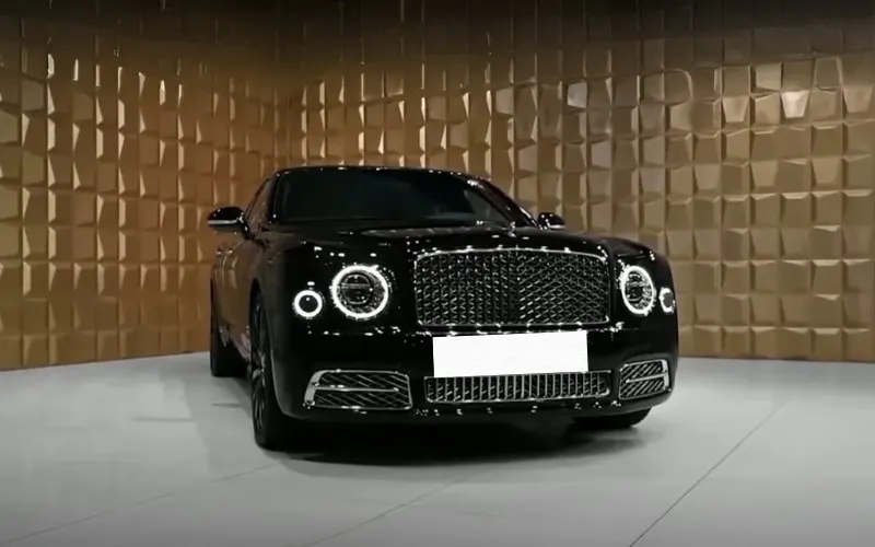 Bentley Mulsanne 2022 rental Dubai