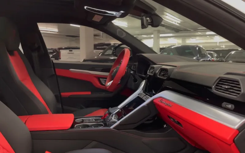 Best Lamborghini Urus rental deals