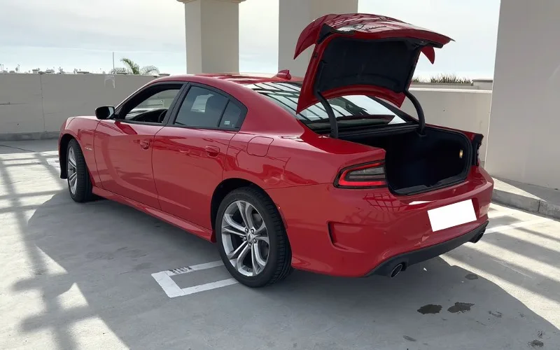 Dodge Charger RT 5.7L V8 rental Dubai