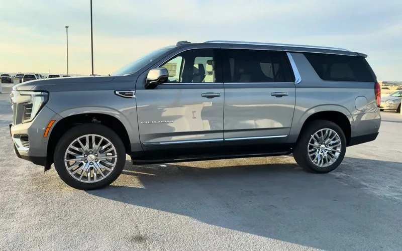 GMC Yukon Elevation rent Dubai 2025