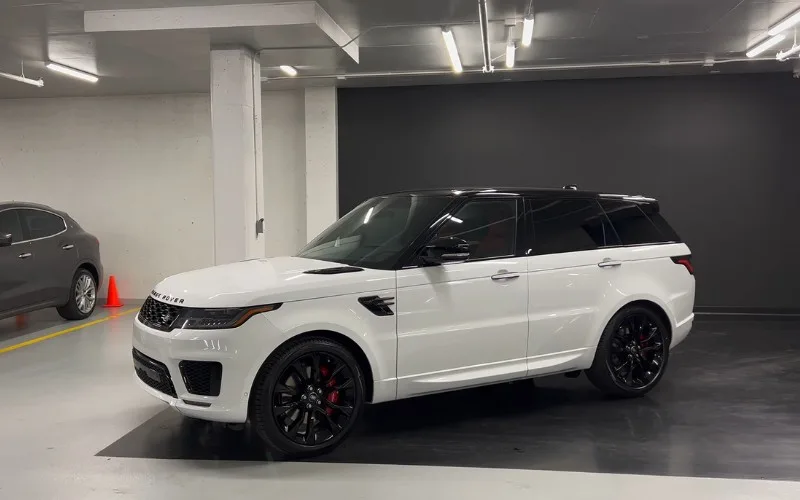 Hire Range Rover Sport HST 2021 in UAE