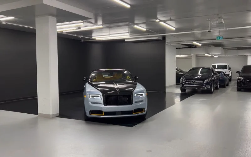 Hire Rolls-Royce Wraith 2023 with driver