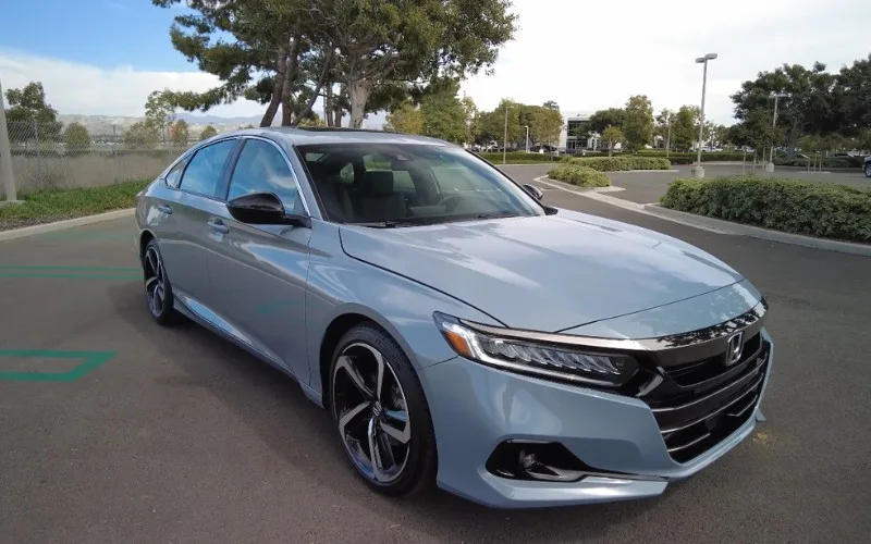 Honda Accord 2021 car hire in Dubai