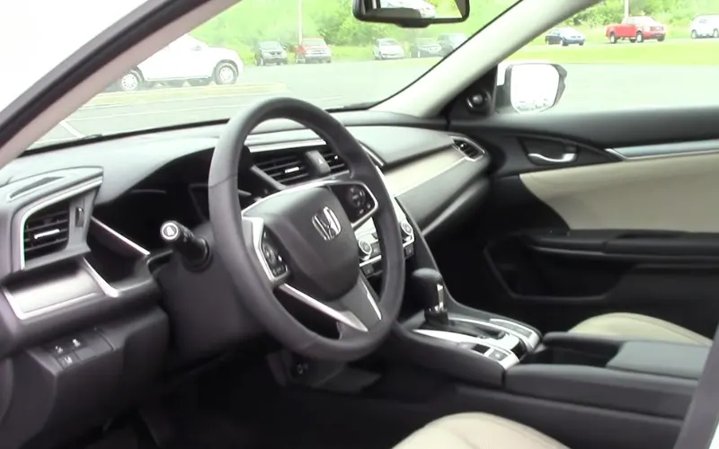 Honda Civic 2017 rent with driver Dubai