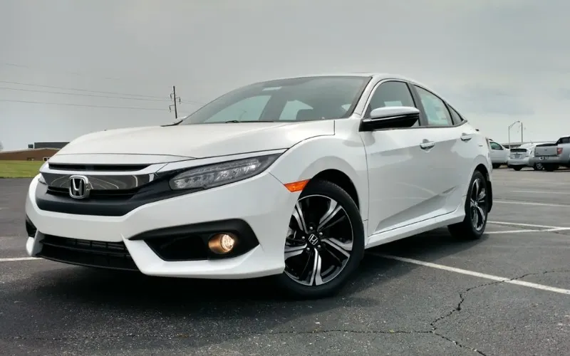Honda Civic monthly rental Dubai