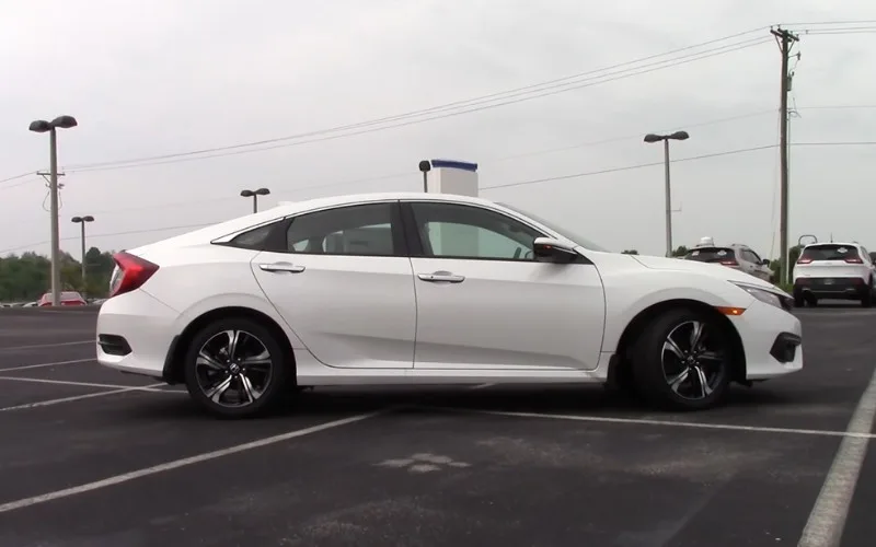 Honda Civic rent per day Dubai