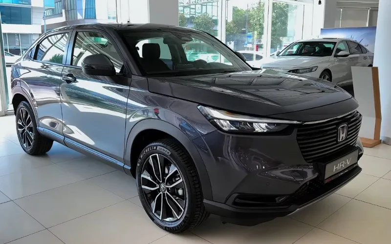 Honda HR-V 2022 daily car rental Dubai
