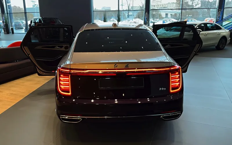 Hongqi H9 2023 VIP car rental