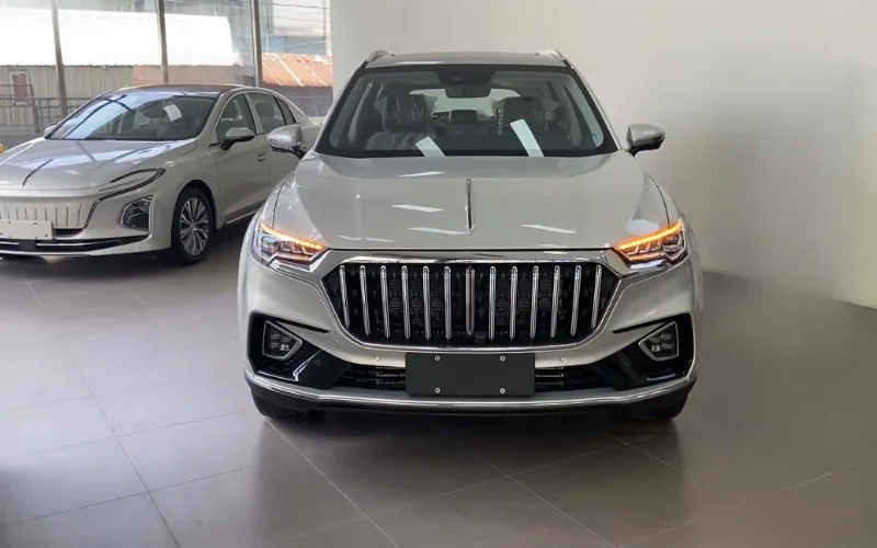 Hongqi HS5 2022 UAE car rental