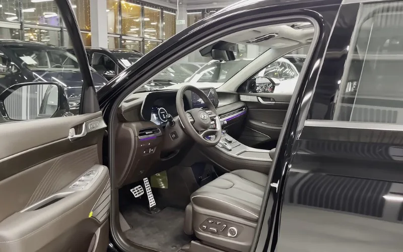 Hyundai Palisade 2024 family SUV rental