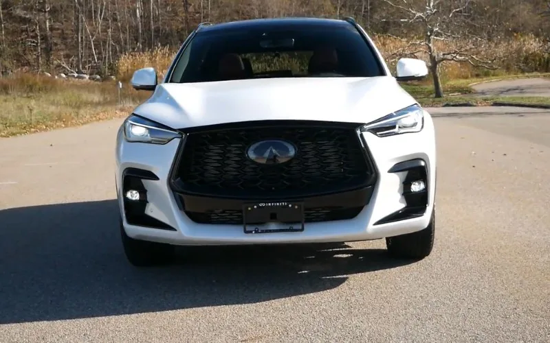 Infiniti QX50 2024 SUV for rent