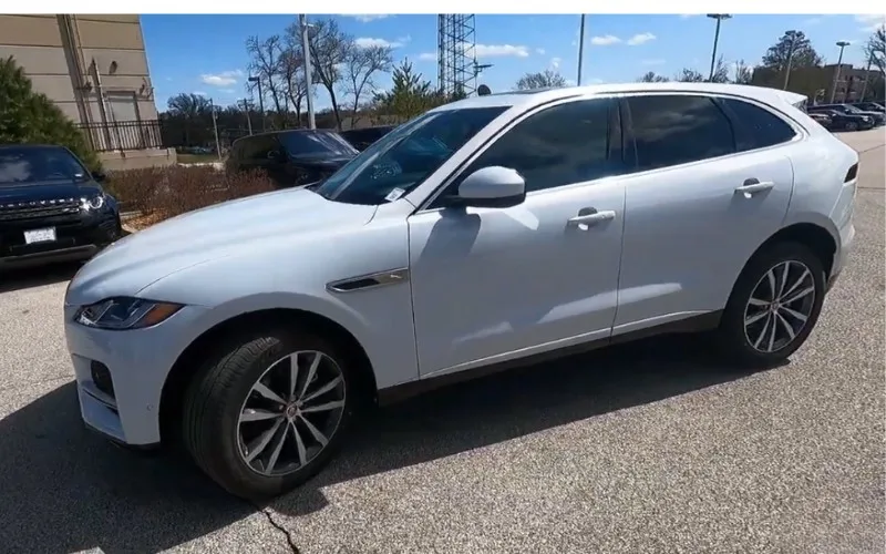Jaguar F-Pace airport rental