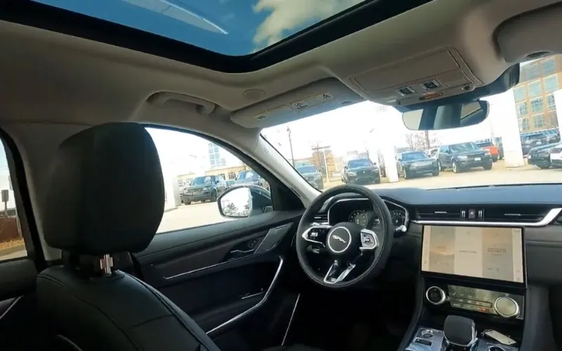 Jaguar F-Pace luxury rental