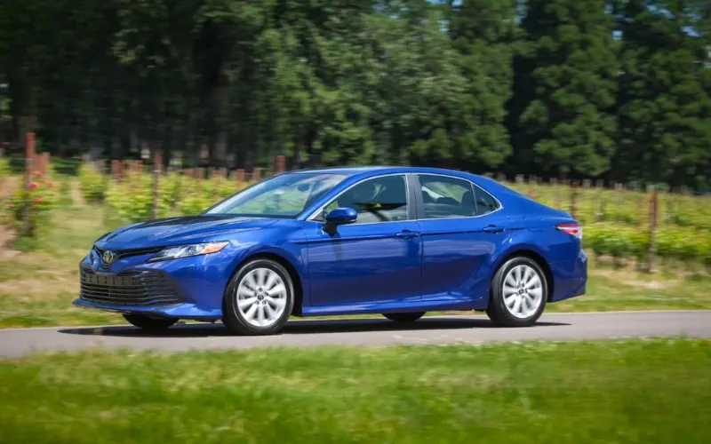 Kia Rio Sedan 2019 for rent