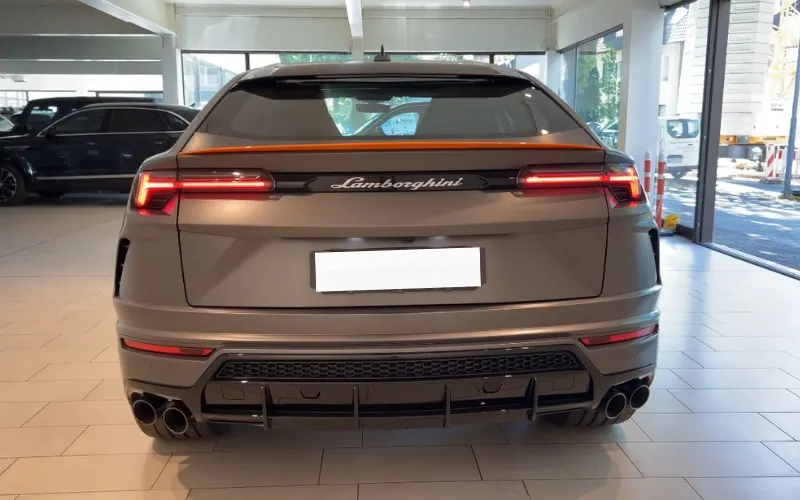Lamborghini Urus 2023 airport rental Dubai