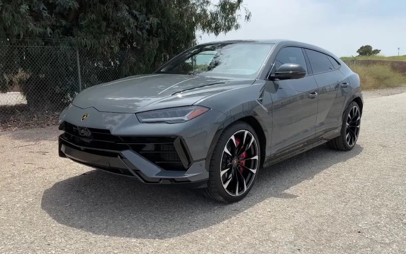 Lamborghini Urus S 2023 rental UAE