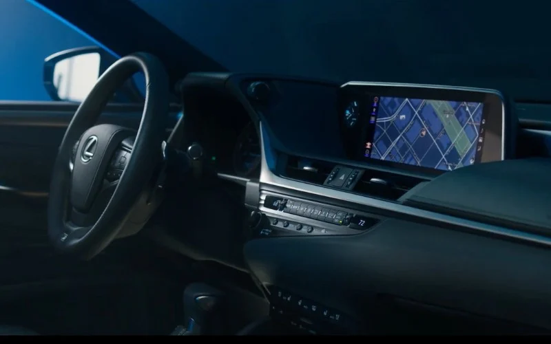 Lexus ES 2019 self drive Dubai