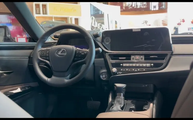Lexus ES200 2019 for rent Dubai