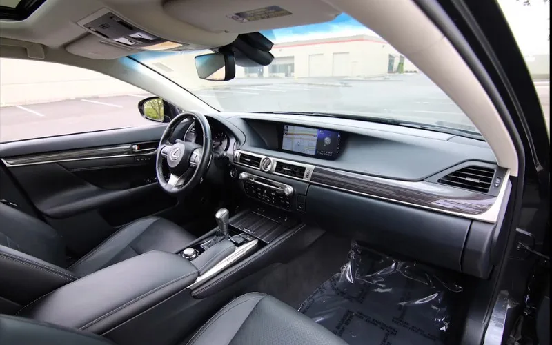 Lexus GS 350 2018 rental