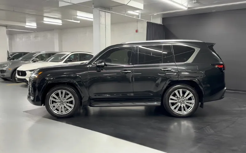 Lexus LX600 2023 hire UAE