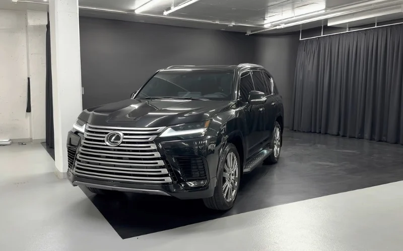 Luxury Lexus LX600 2023 hire