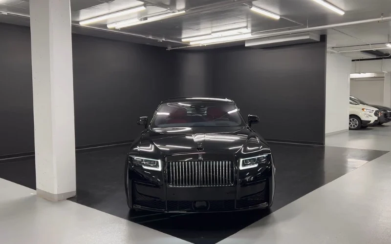 Luxury Rolls Royce Ghost 2022 car rental