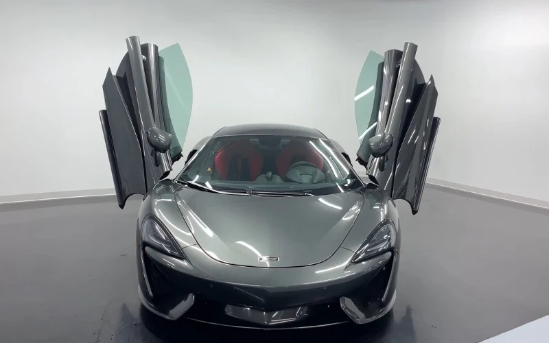 McLaren 570S Spyder hire UAE