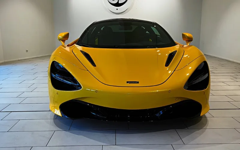 McLaren 720S 2024 for rent