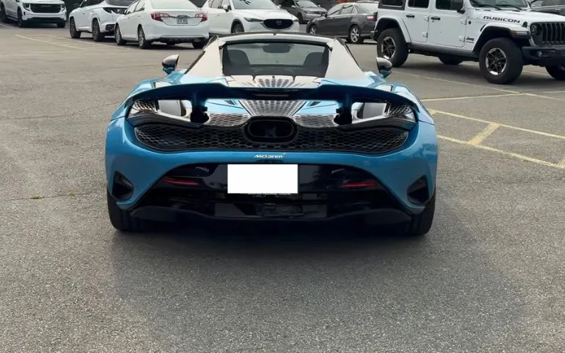McLaren 750S Spider 2024 for rent