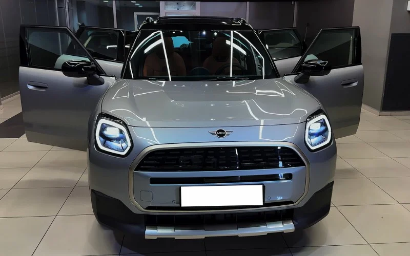 Mini Cooper Countryman 2024 self drive Dubai