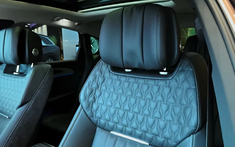 Monthly Hongqi H9 2023 rental UAE