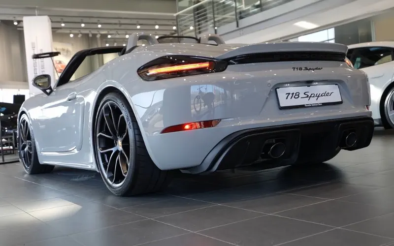 Porsche Boxster 718 2022 rental Dubai