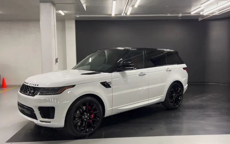Range Rover Sport HST 2021 Dubai luxury SUV rental